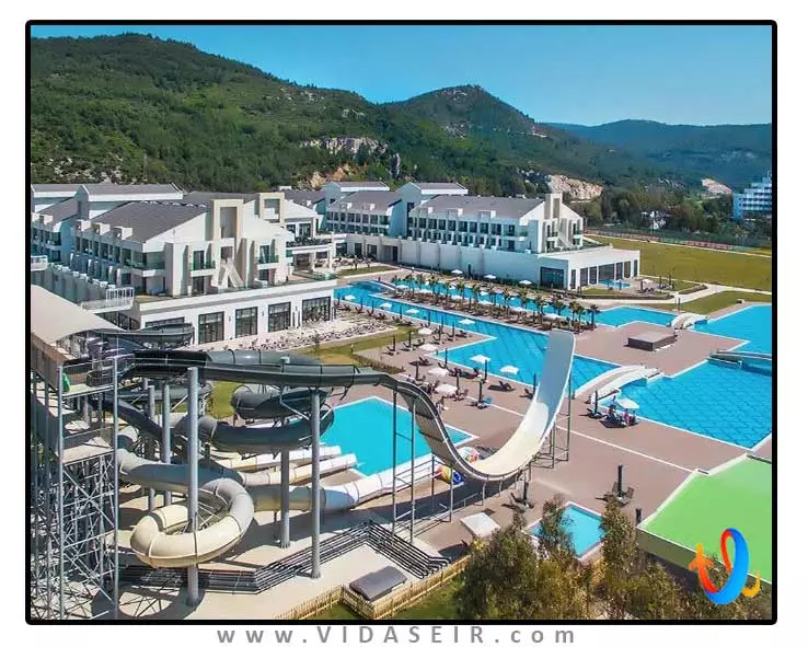 کرومار افسوس بیچ اند ریزورت کوش آداسی